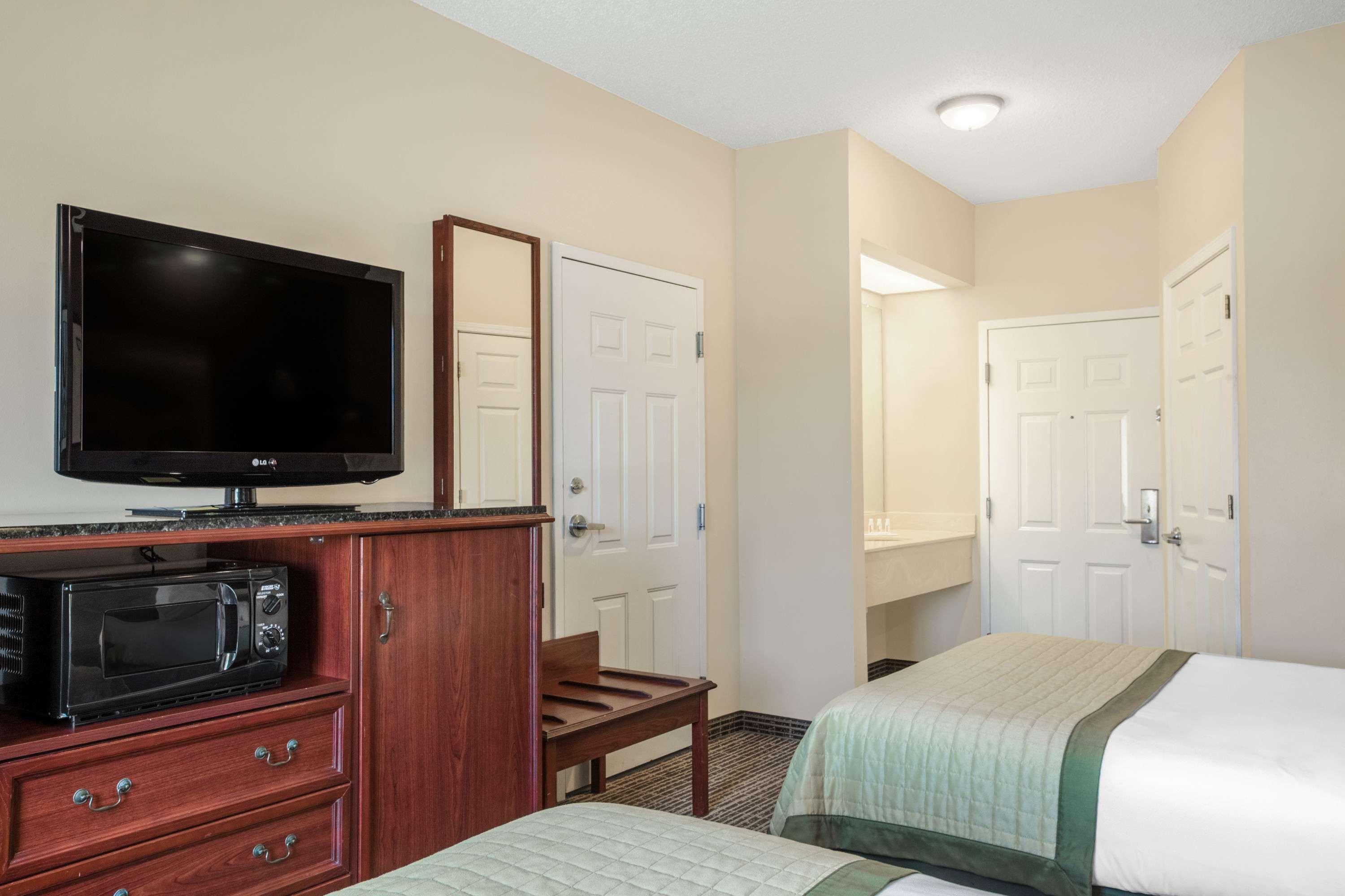 Hotel Baymont By Wyndham Lafayette Airport Exteriér fotografie